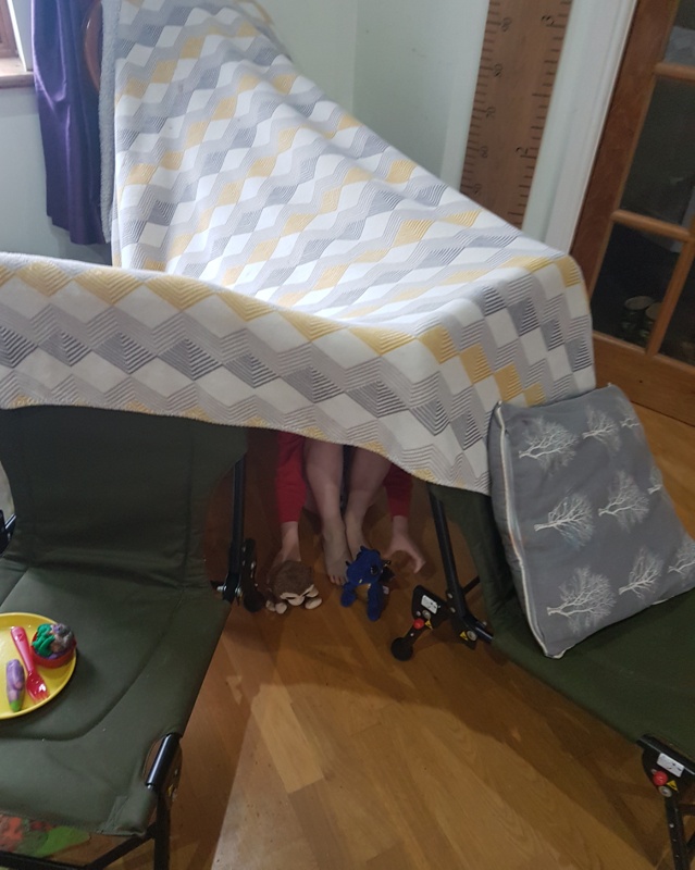 easy toddler activities den