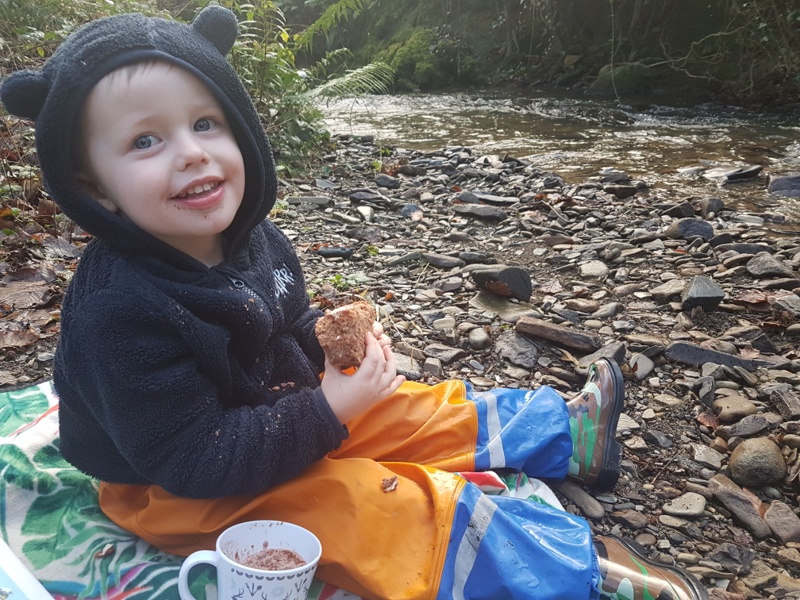 Things to do with toddlers outside